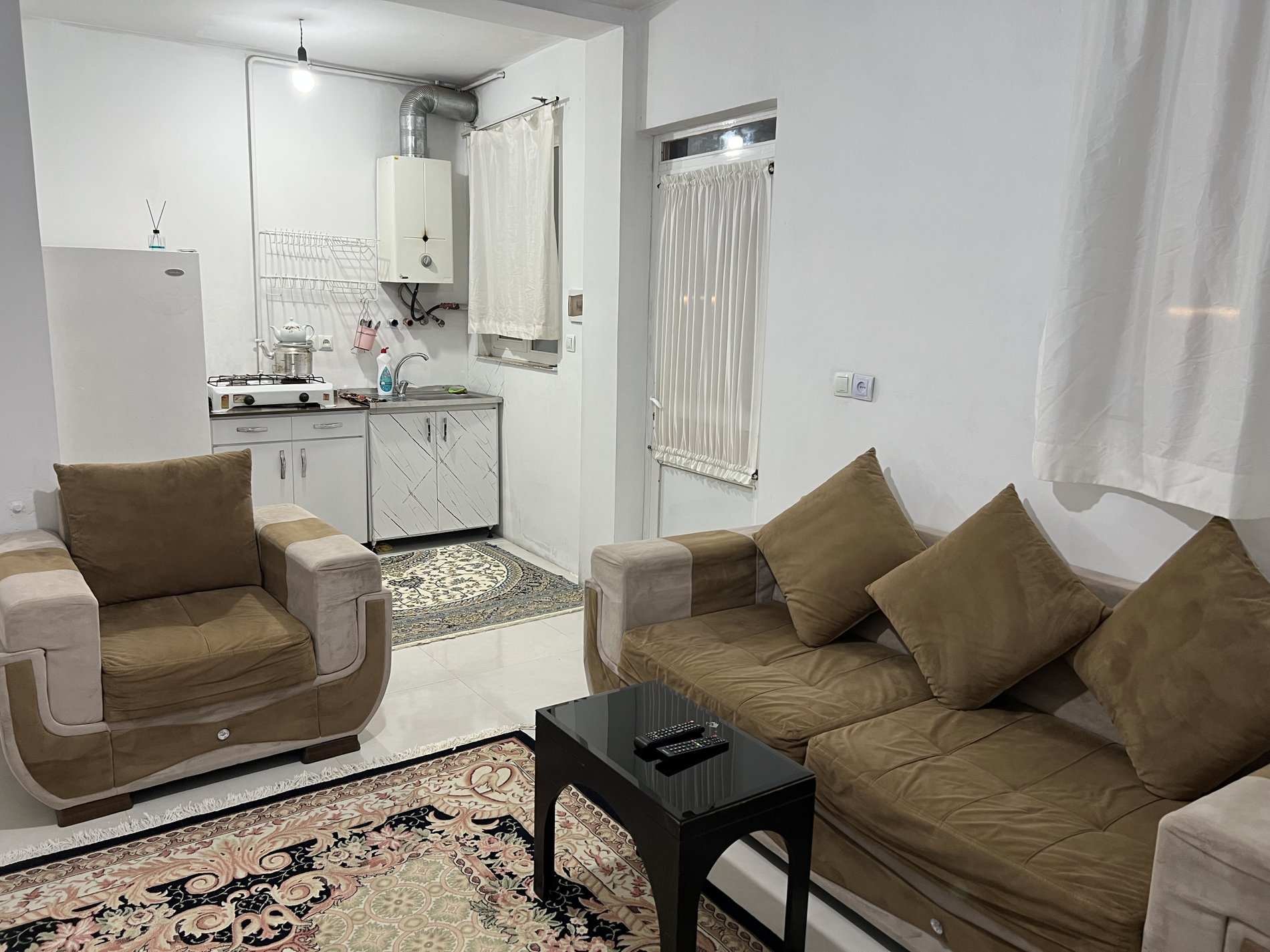 سوئیت یک خوابه سالار 1