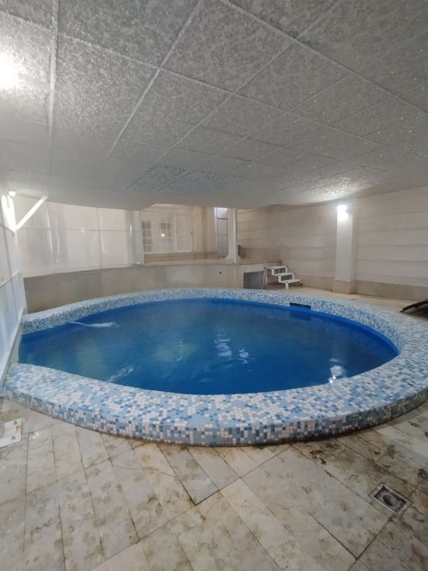 دوخوابه استخردار آبگرم کاخ سفید 1