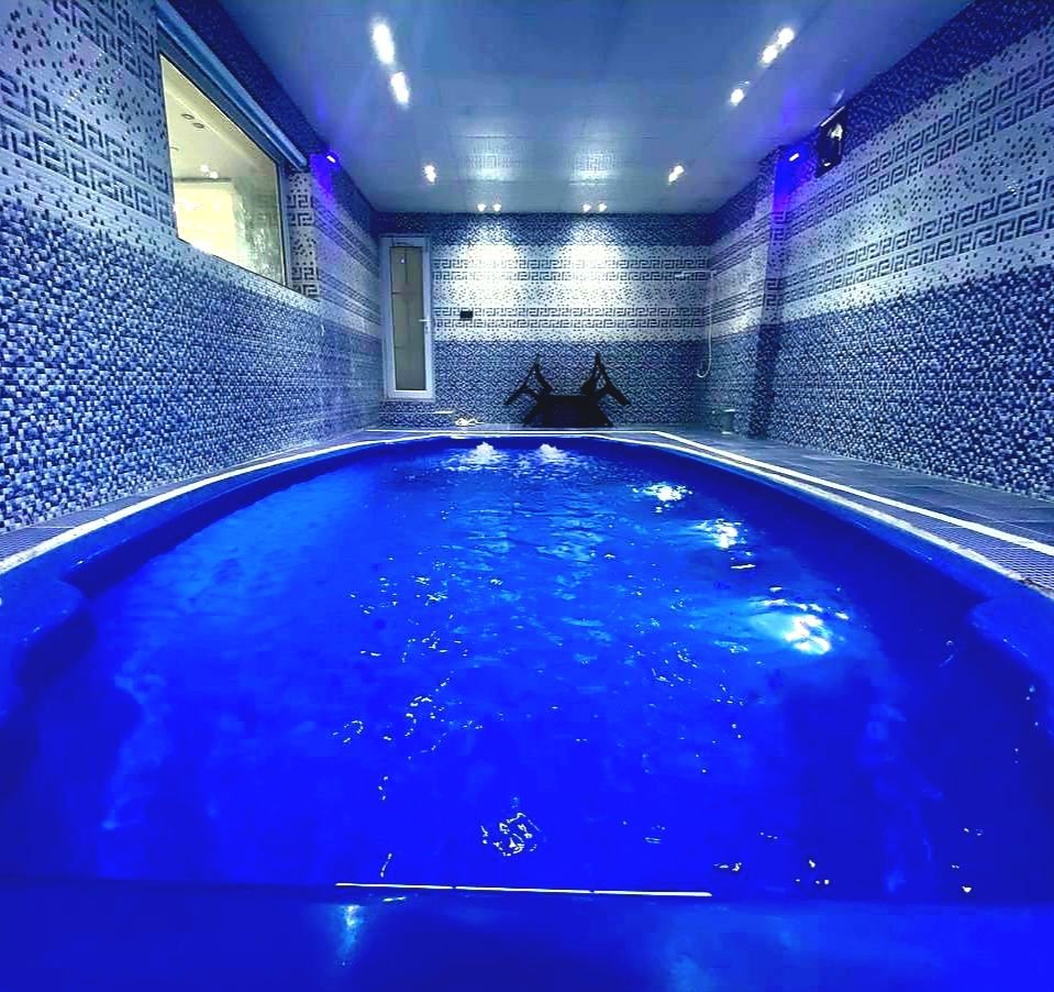 ویلا سه خواب استخردار دریا 11 - استخر