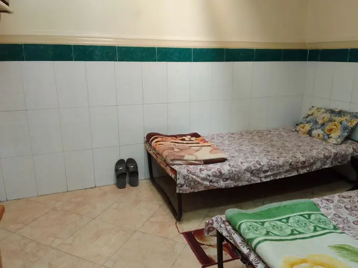 مسافرخانه راستی - واحد ۶