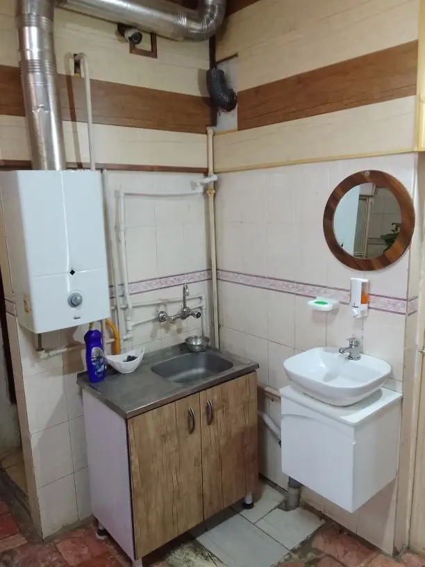 مسافرخانه راستی - واحد ۵