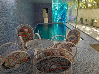 ویلا یک خوابه استخردار آبگرم سرو