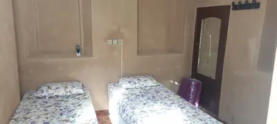 بومگردی هوفر - واحد لاله