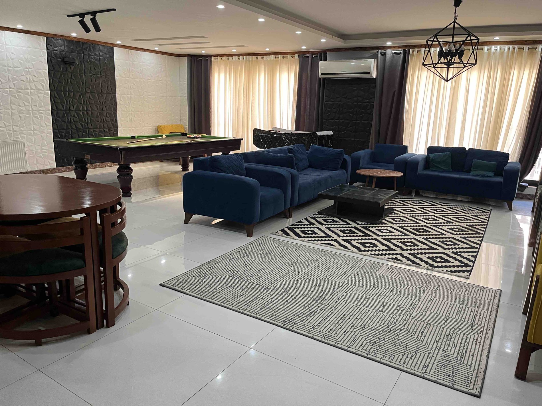 ویلا استخردار آبگرم دوخوابه گل مریم ۱