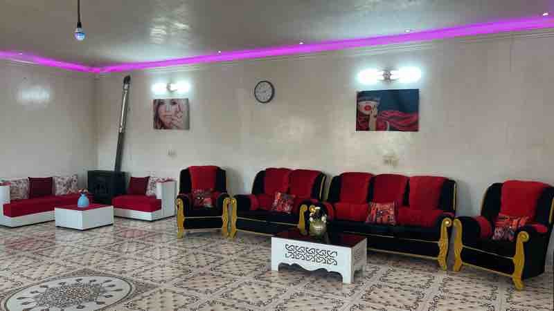 یک خوابه استخردار آبگرم گلی