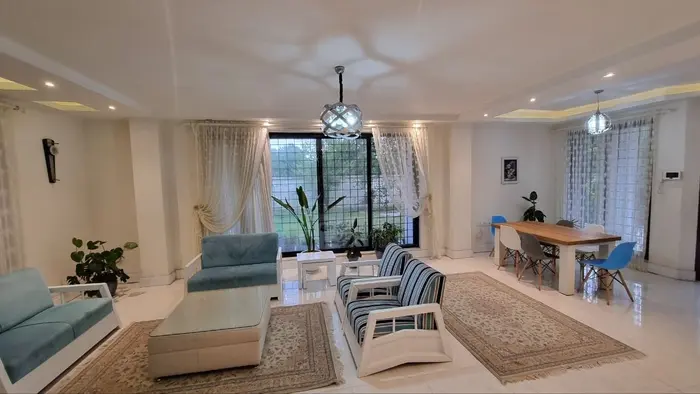 ویلا سه خوابه جنگلی استخردار چهارفصل کاج