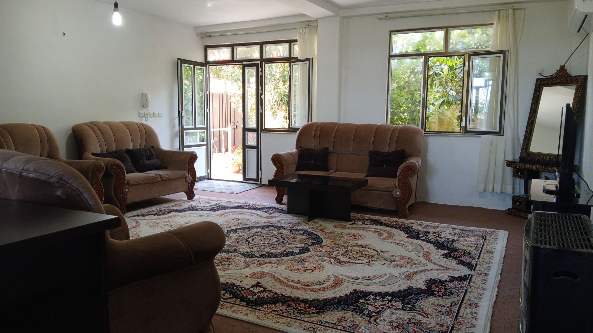 ویلا یک خوابه لاله 10