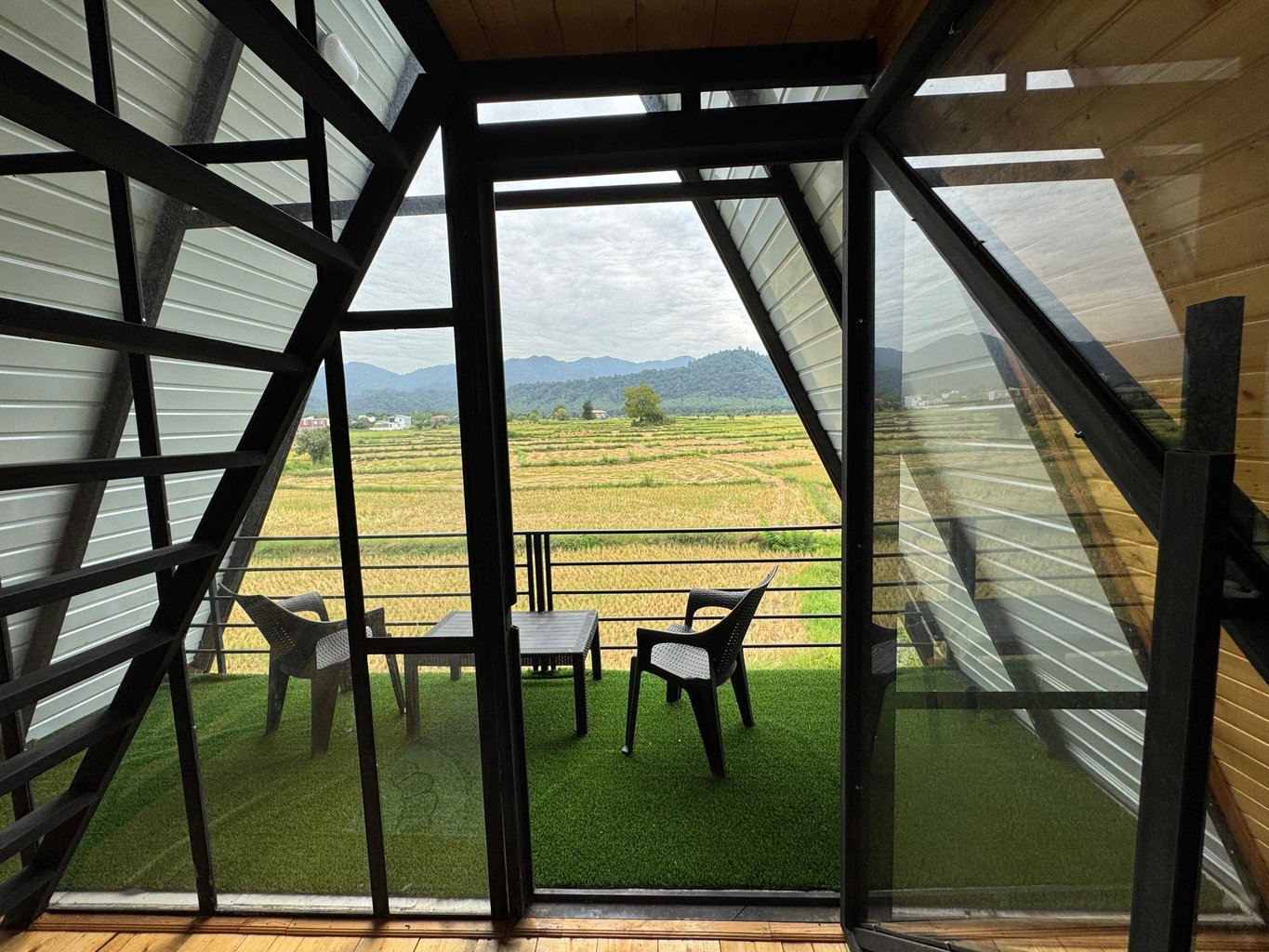 کلبه دوخوابه یادگار 6