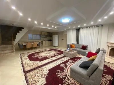 ویلا سه خوابه استخردار آبگرم فارسی