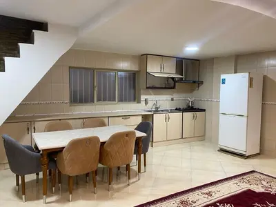 ویلا سه خوابه استخردار آبگرم فارسی