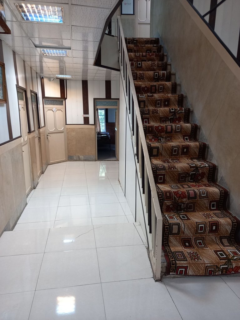 مسافرخانه نیکو - واحد چهارتخته پانزده خرداد