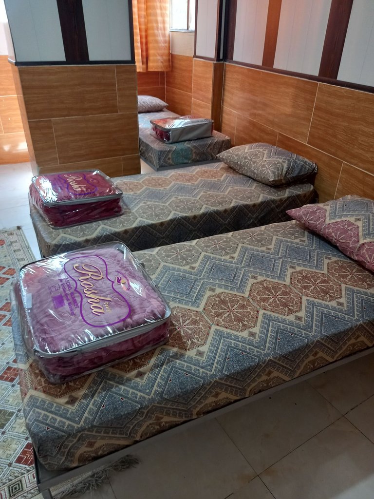 مسافرخانه نیکو - واحد چهارتخته 1 پانزده خرداد