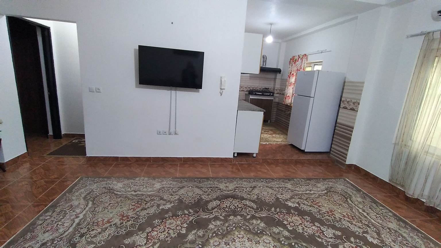 یک خوابه دینا 1