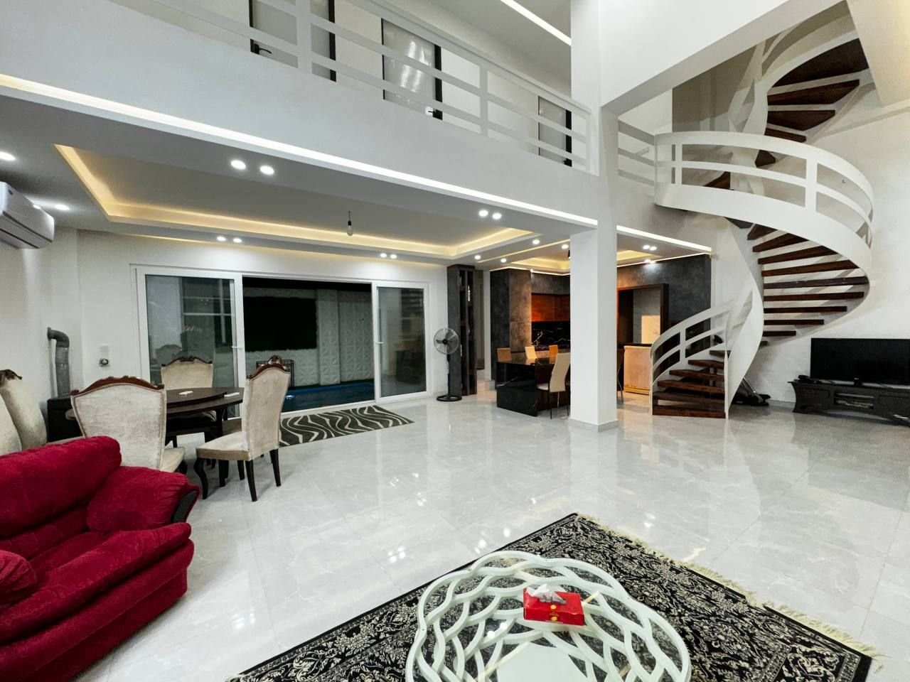 سه خوابه استخردار آبگرم ساحل 22