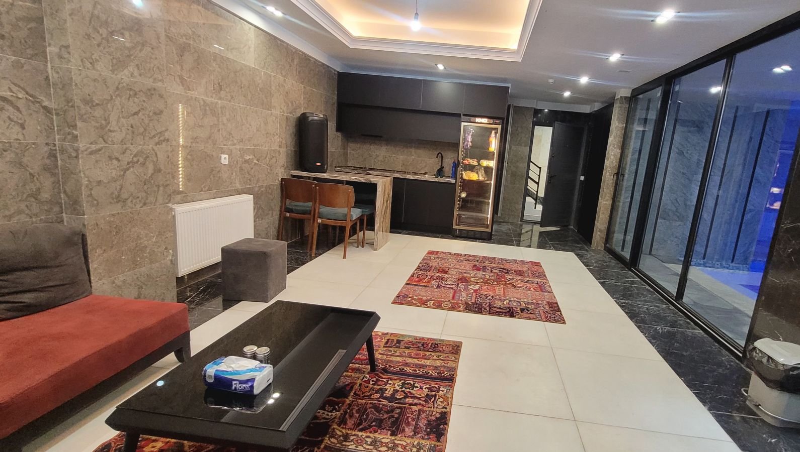 ویلا فلت استخردار آبگرم فاز 1