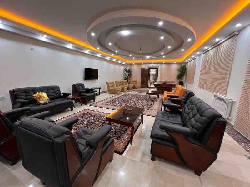 ویلا یک خوابه استخردار آبگرم انزو - انتخاب عنوان تصویر