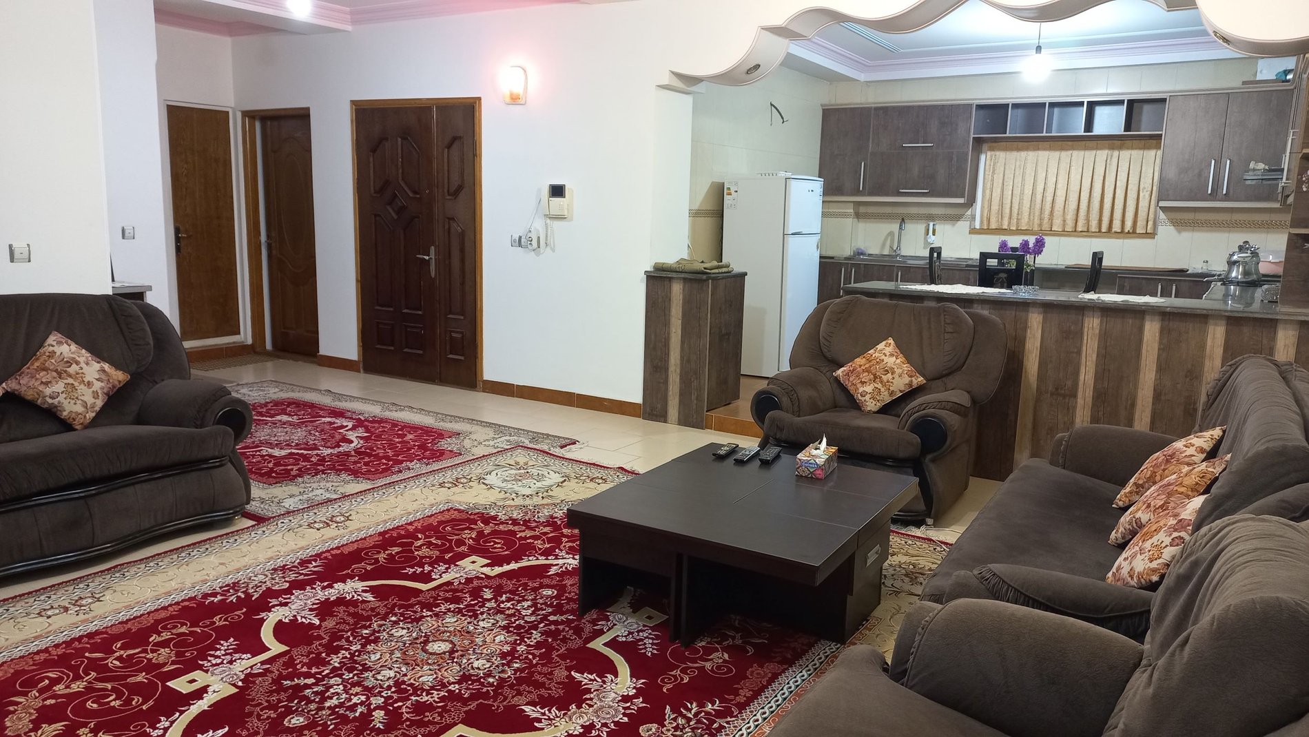 آپارتمان دوخوابه تلار 38