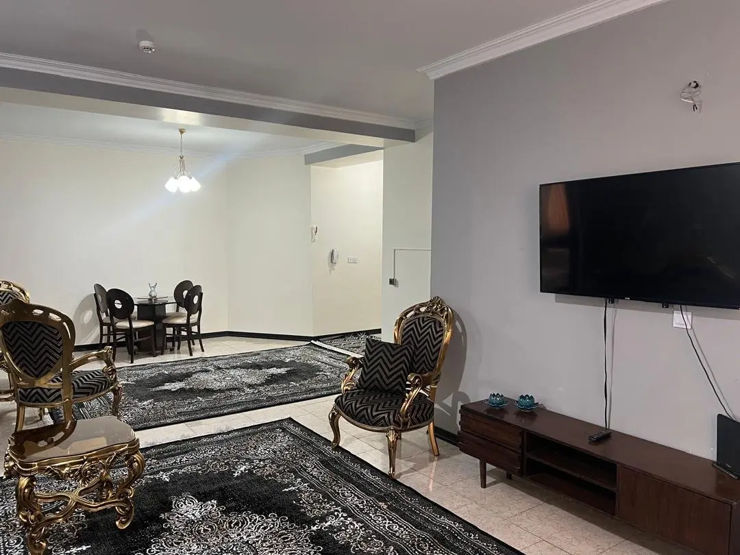 آپارتمان دوخوابه حافظیه