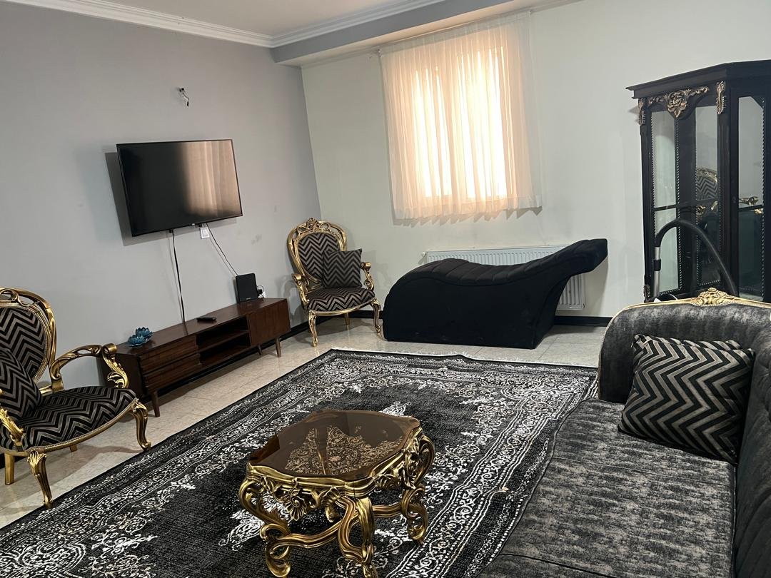 آپارتمان دو‌خوابه حافظیه