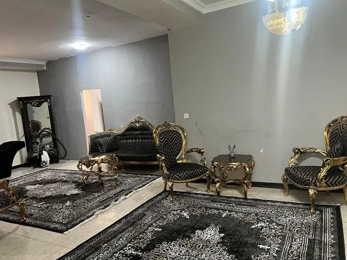 آپارتمان دوخوابه حافظیه