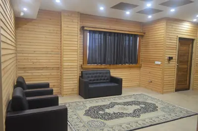 ویلا پنج خوابه استخردار آبگرم وارش 2