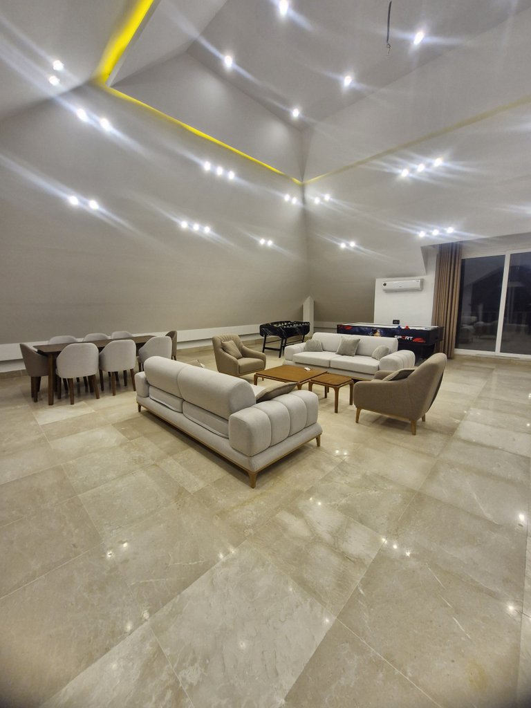 ویلا چهارخوابه تریپلکس پالم پلازا