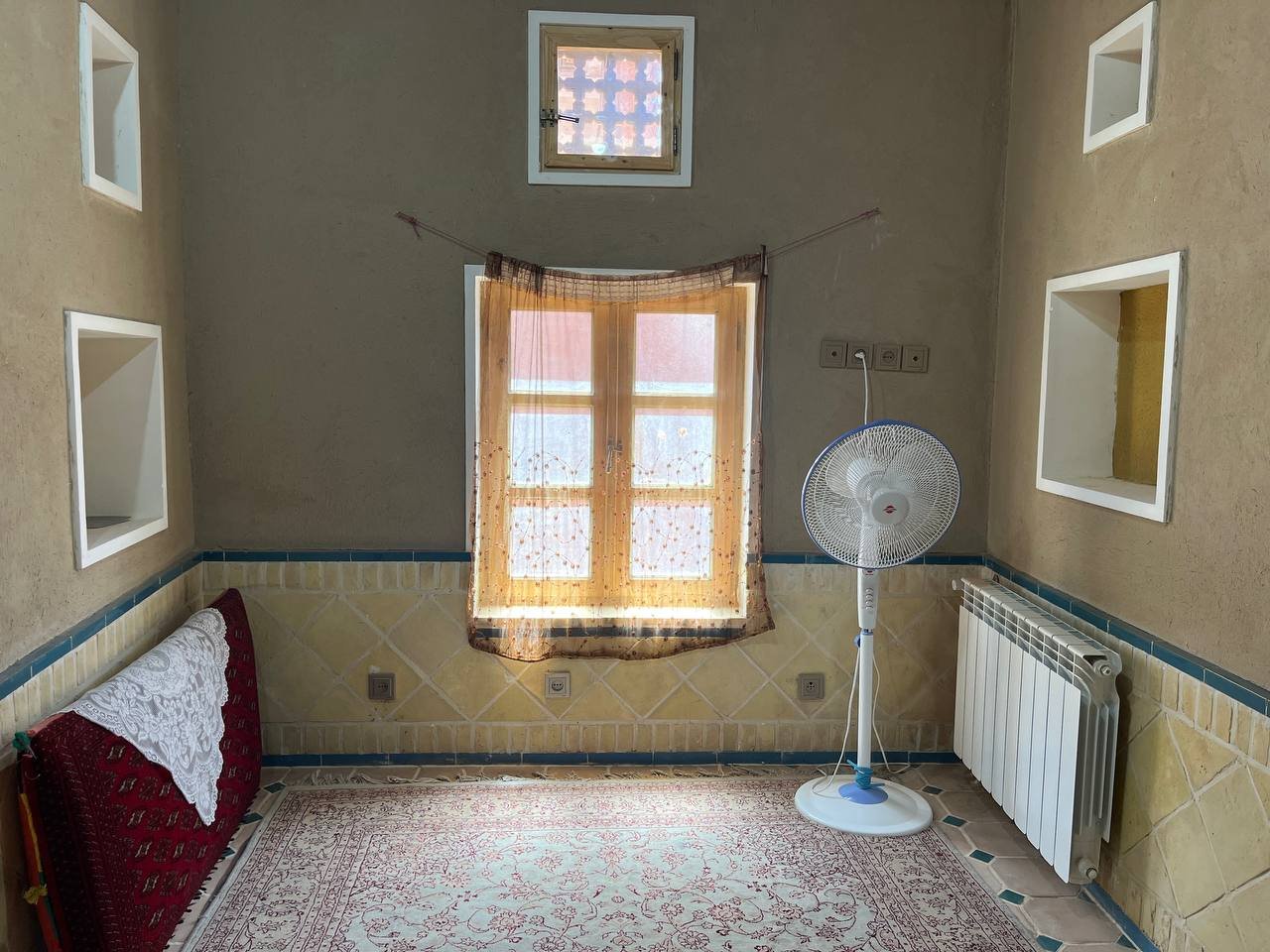 خانقاه  ابیانه - واحد 1