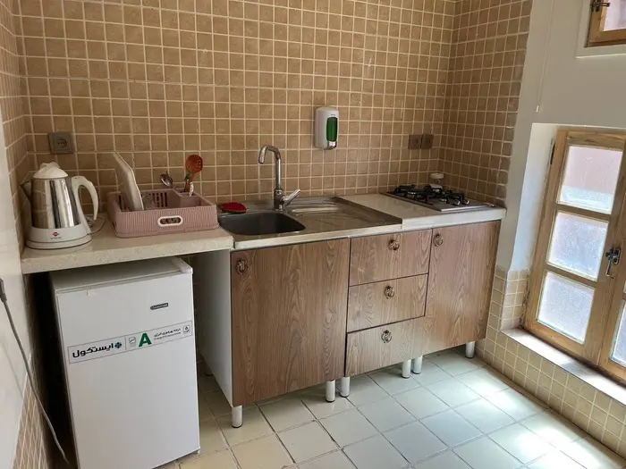 اقامتگاه سنتی پِل ابیانه - واحد 1