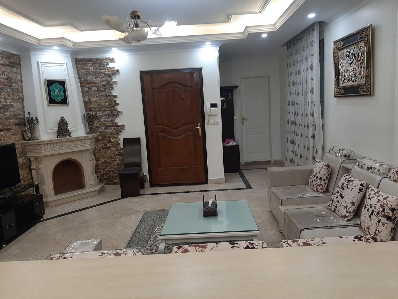 آپارتمان دوخوابه کیانمهر ۱