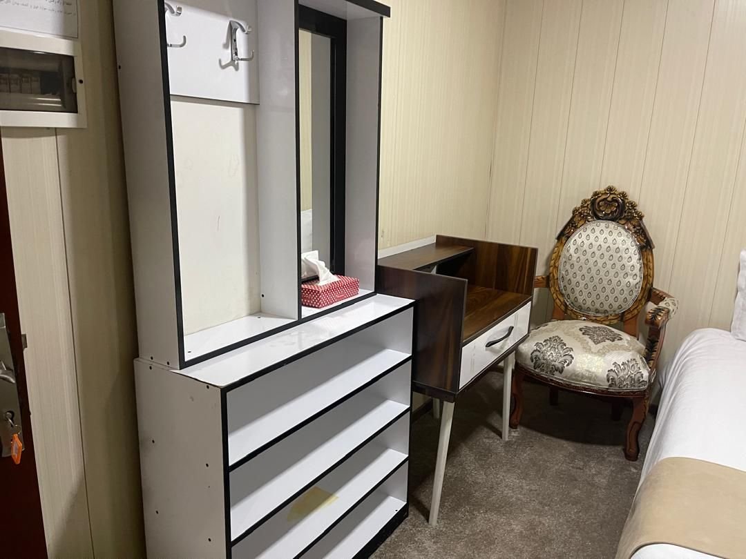 مجتمع اقامتگاهی هتل قصر - واحد ۱۰۵ - جاکفشی و کنسول 