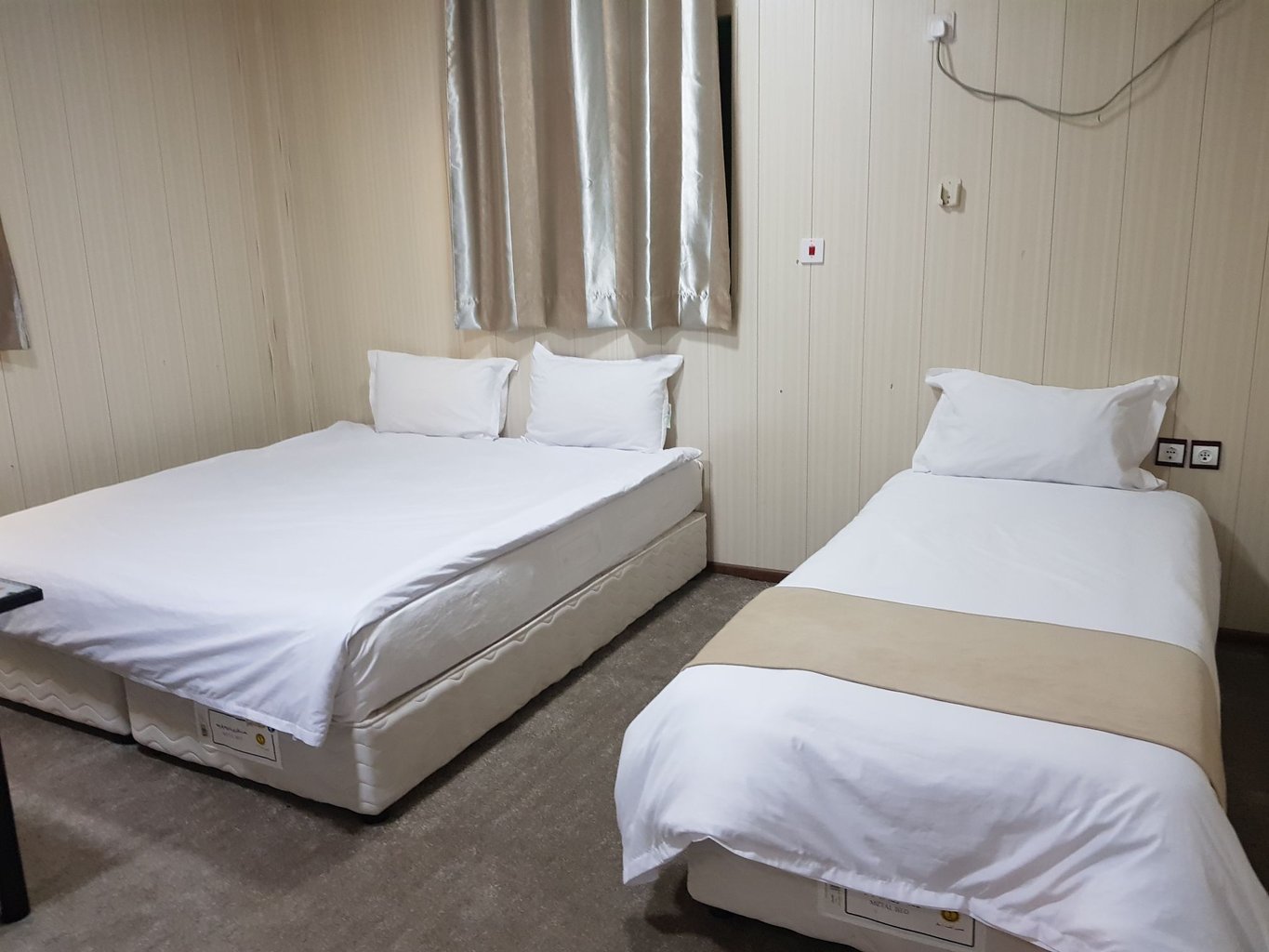 مجتمع اقامتگاهی هتل قصر - واحد ۱۰۳