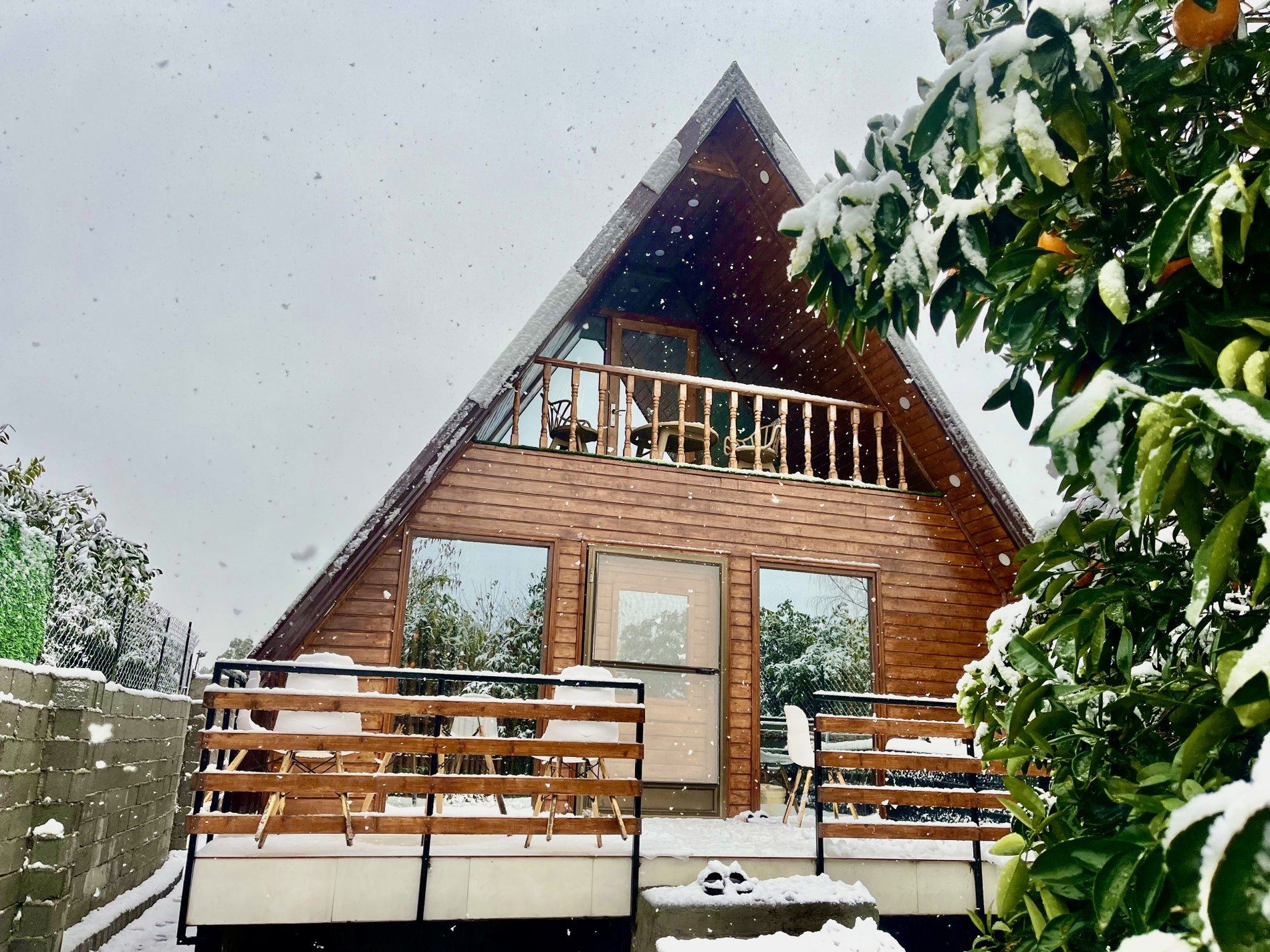 کلبه یک خوابه سوئیسی جکوزی دار دژاوو، بابلکنار