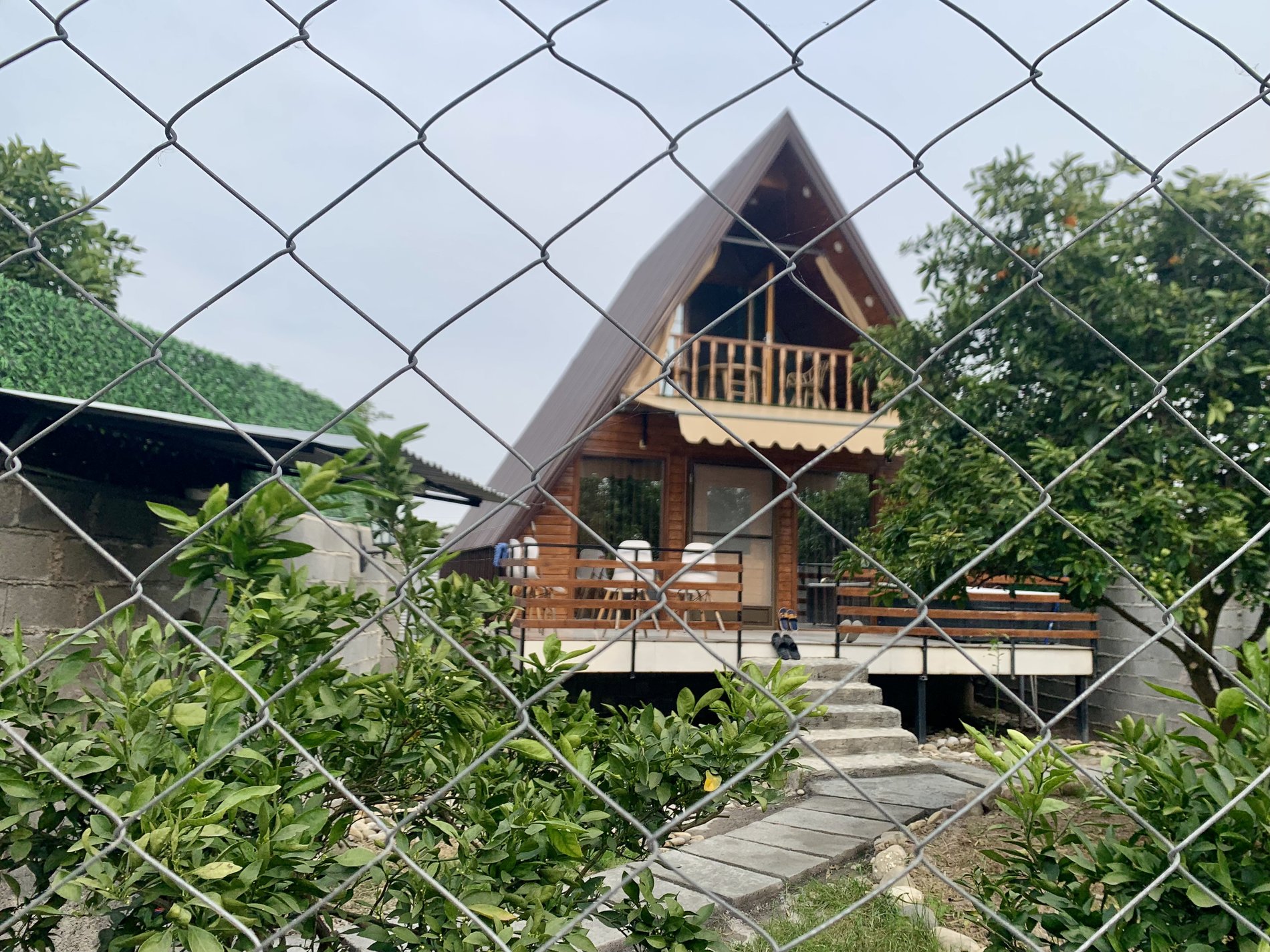 کلبه یک خوابه سوئیسی جکوزی دار دژاوو، بابلکنار