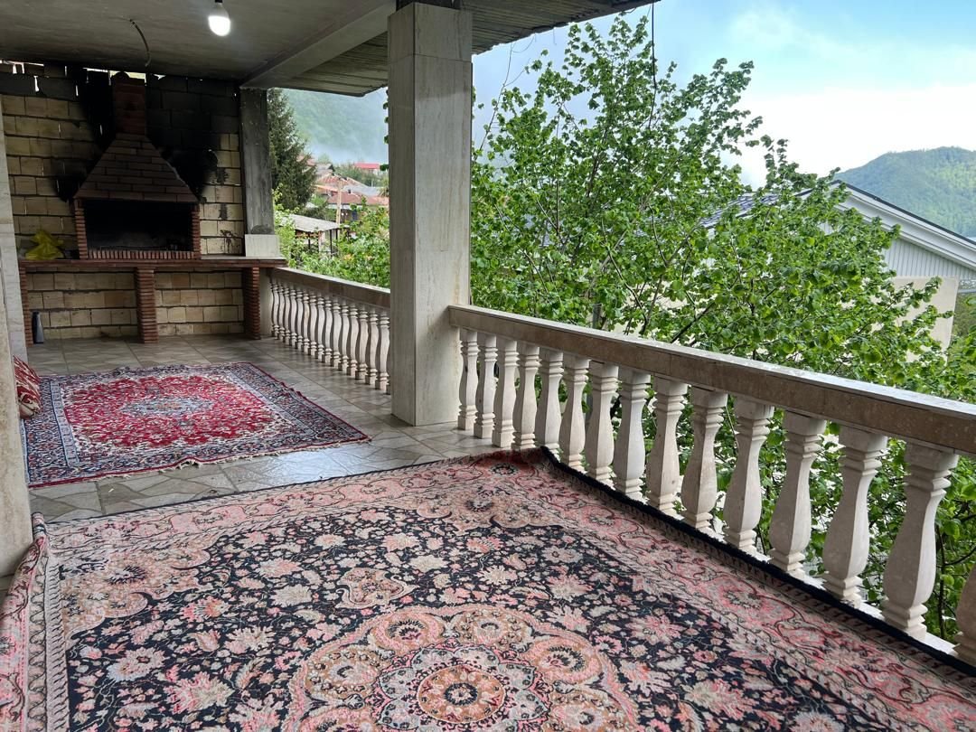 آپارتمان جنگلی بالاس