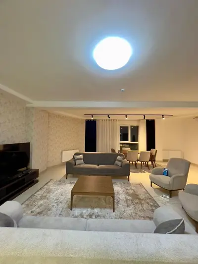 آپارتمان سه خوابه چمران واحد 3