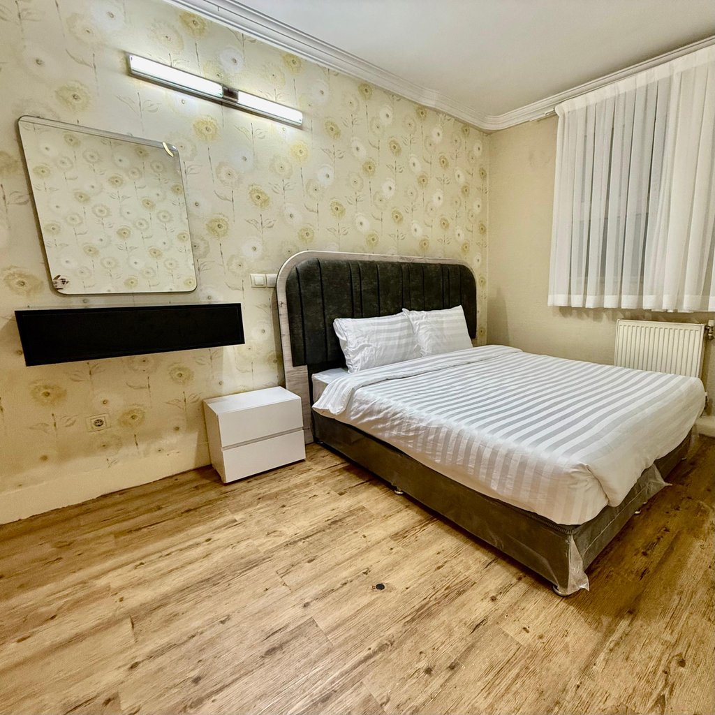 آپارتمان دو خوابه معالی آباد واحد 202 