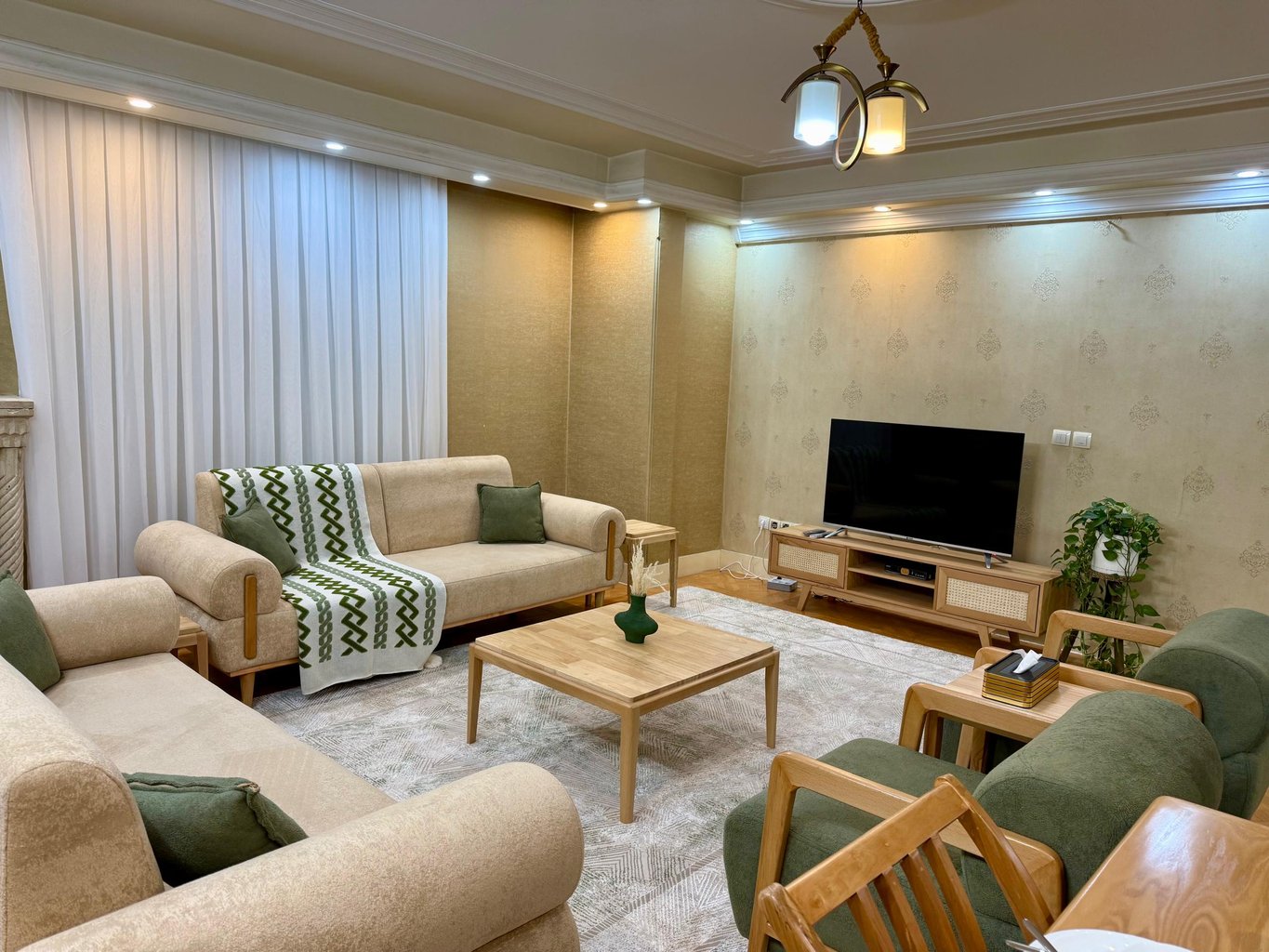 آپارتمان دو خوابه معالی آباد واحد 202 