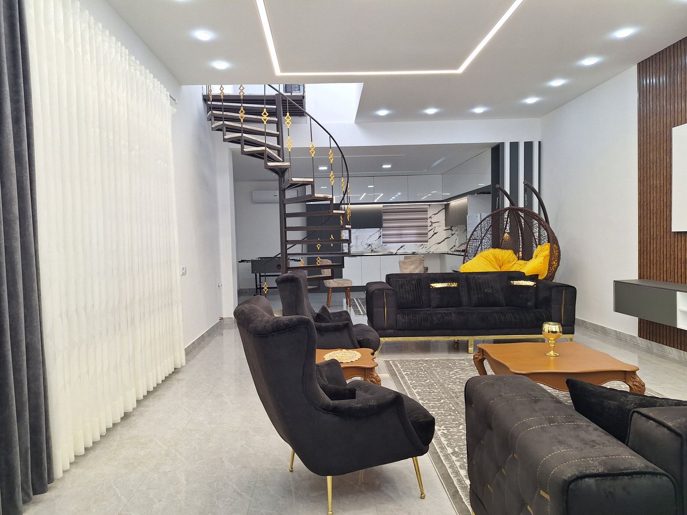 ویلا سه خوابه دوبلکس استخردار آبگرم بهار 10 - پذيرايي 