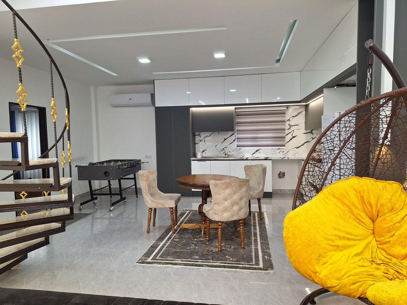 ویلا سه خوابه دوبلکس استخردار آبگرم بهار 10 - پذیرایی ۲