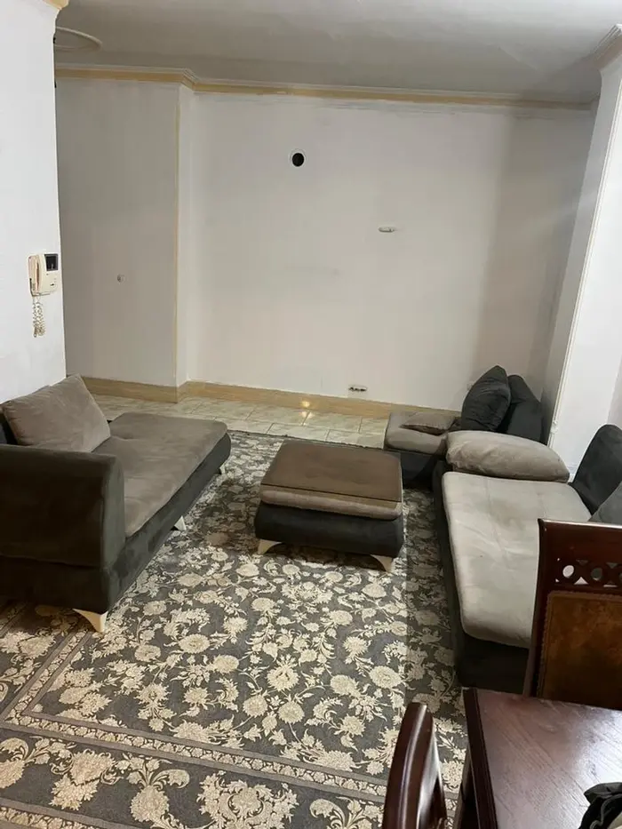 آپارتمان یک خوابه نقلی اندیشه