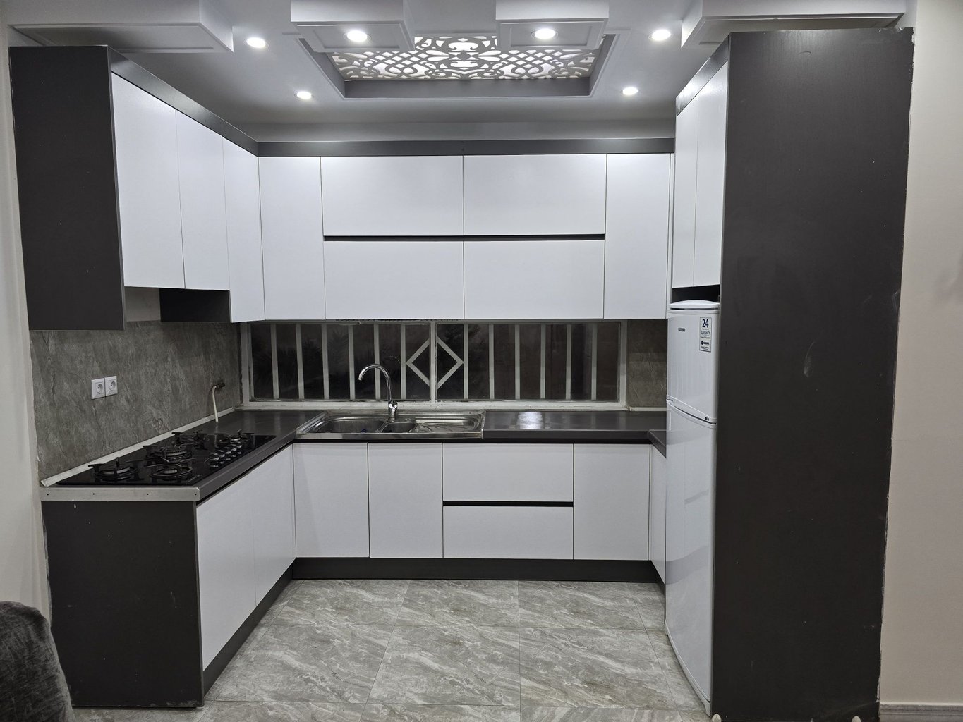 دوخوابه باغ اناری