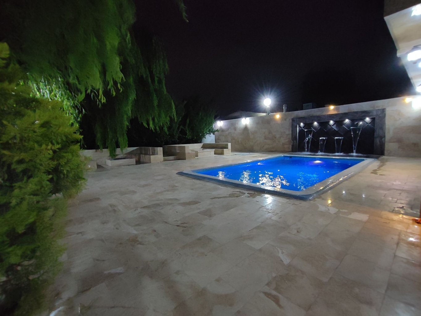 دوخوابه باغ اناری