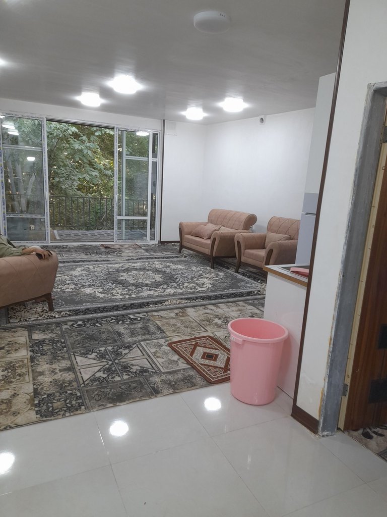 یک خوابه استخردار آبگرم دار دار