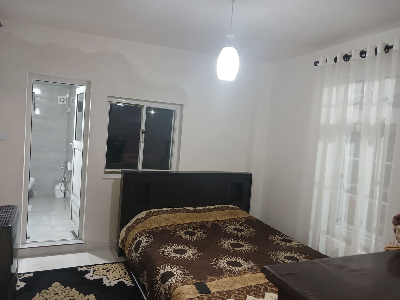 یک خوابه باغ بهار نارنچ