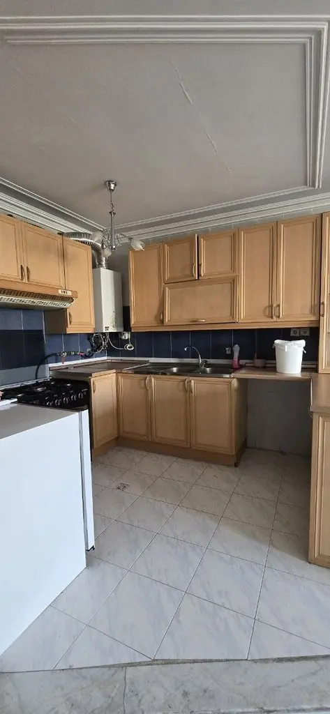 آپارتمان دوخوابه آداک 1