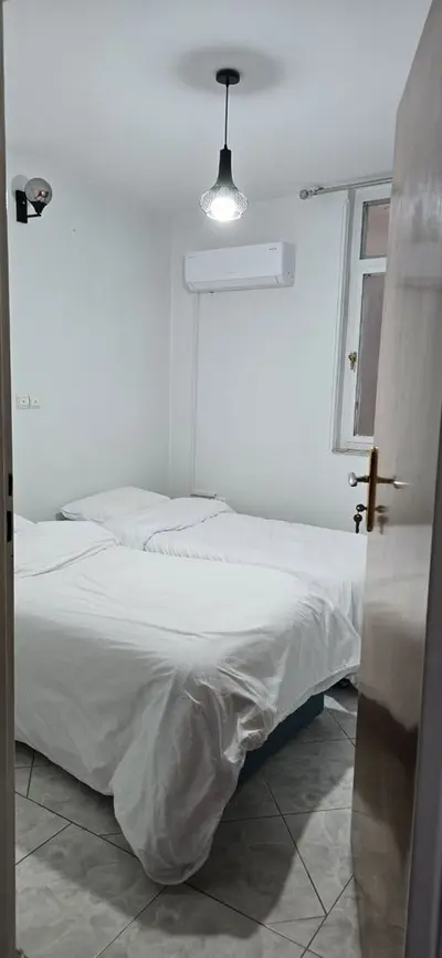 آپارتمان دوخوابه آداک 1