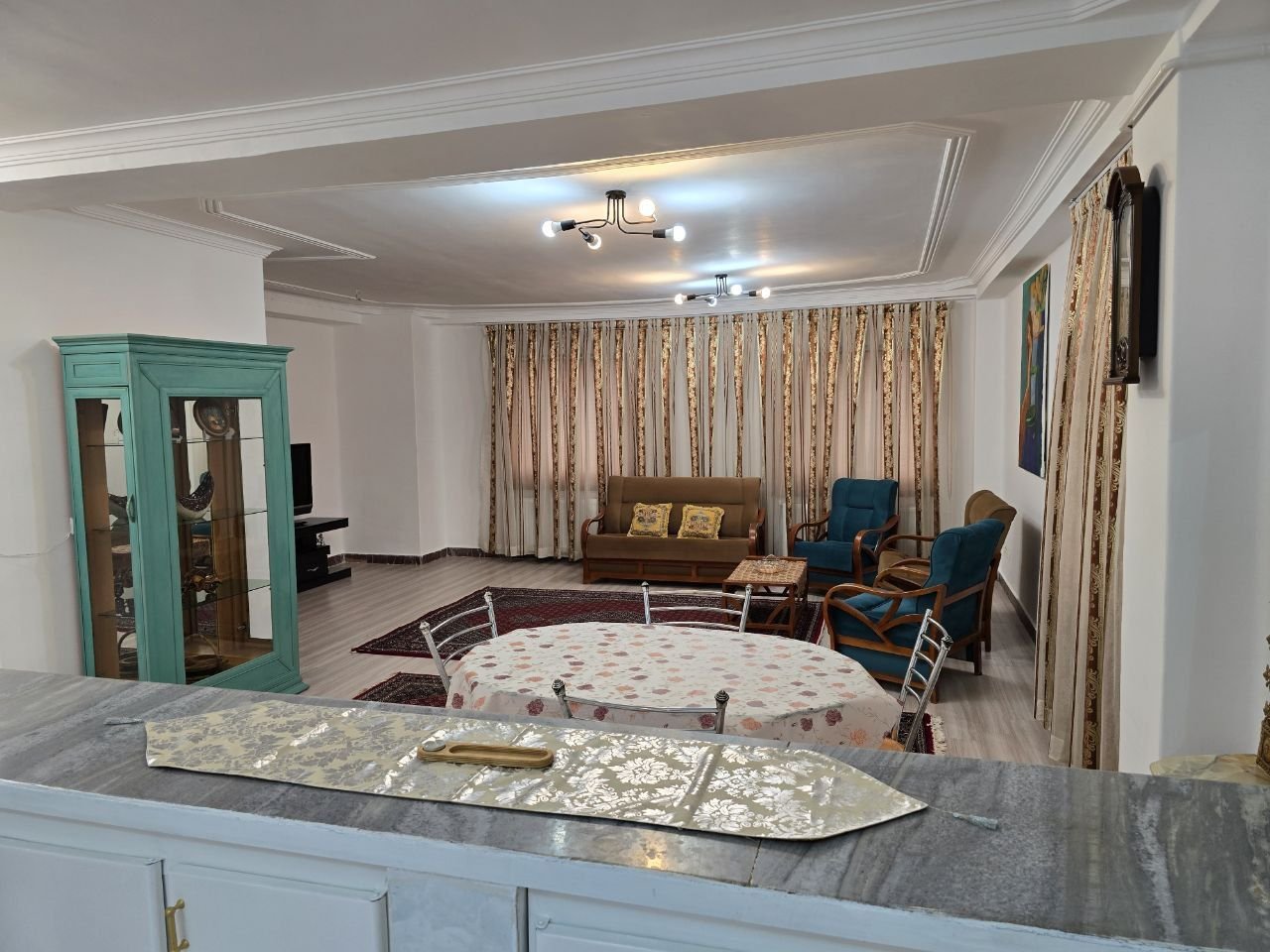 آپارتمان دوخوابه خانه مهر 2