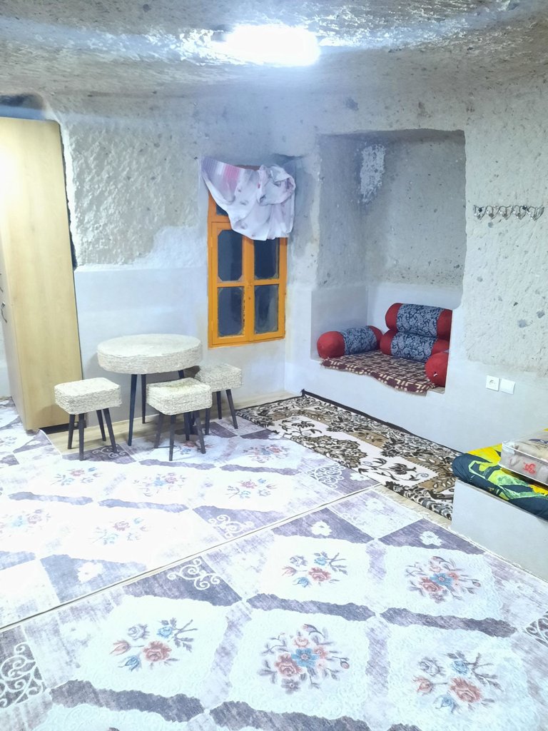 سوئیت فلت صخره ای طاها