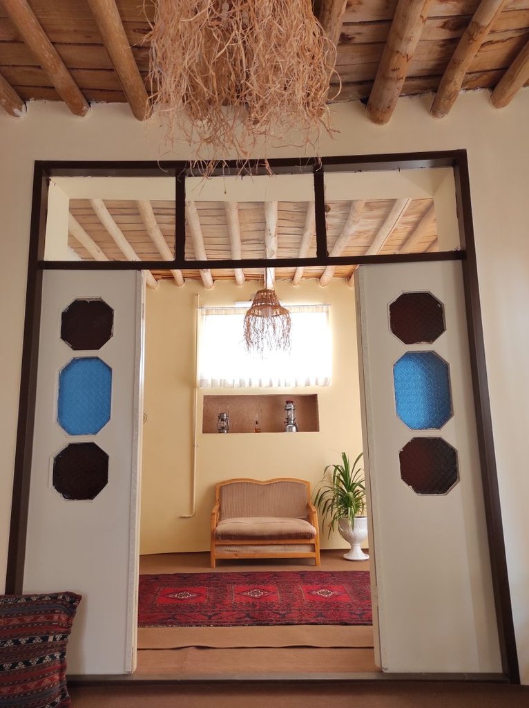 بومگردی شبستان برج - سرای شاه نشین