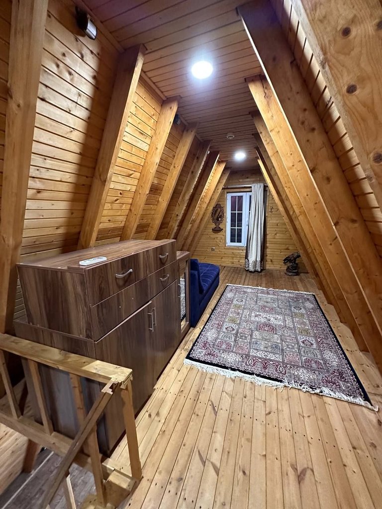 دوخوابه چوبی نوین